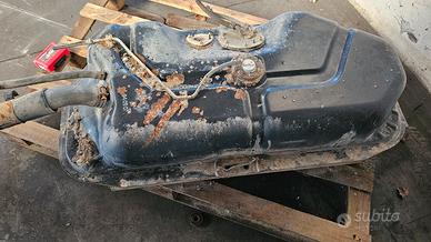 serbatoio pajero v20