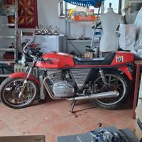 moto MV AGUSTA ANNO 1977