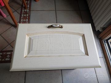 cassetto tiretto cucina Ala 