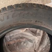 Pneumatici invenali Fireston Winterhawk 215/55 R16