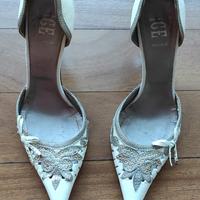 Dècolleté donna ICE