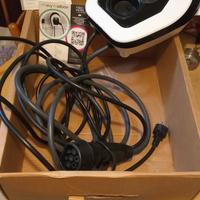 carica batteria auto elettrica/ibrida da casa