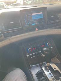 AUDI A 8