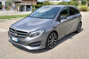 Mercedes-benz B 220 D Automatic*Premium*Pelle*Navi