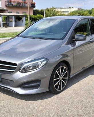 Mercedes-benz B 220 D Automatic*Premium*Pelle*Navi