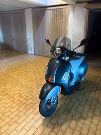 vespa GTS sport 125 cc