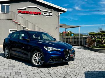 Alfa Romeo Stelvio 2.2 Turbodiesel 190 CV AT8 RWD 