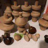 Piedini e pomoli  legno