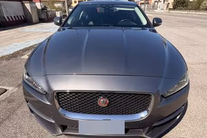 JAGUAR XE AWD 180 cv