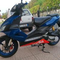 Aprilia SR 50 R a carburatore