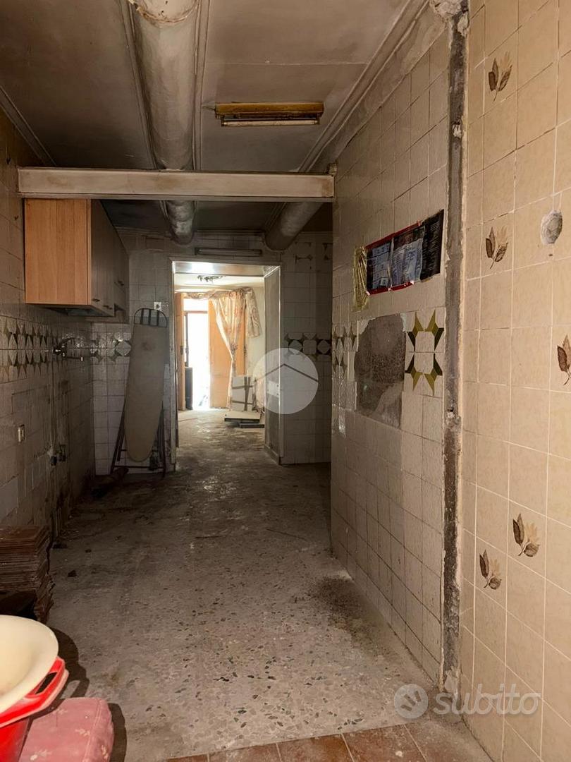 Appartamento – Napoli, San Ferdinando, Municipalità 1 - Vista 4
