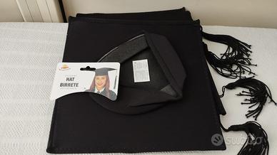 4 Cappelli  di laurea