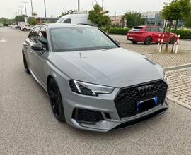 Audi RS4 2.9 TFSI 450cv carboceramica