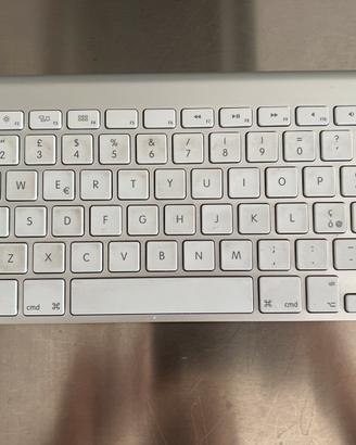 Tastera Apple per iMac