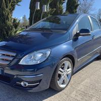 Mercedes-benz B 180 CDI BlueEFFICIENCY Premium