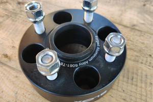 Distanziali 4x100 40mm