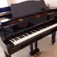 Pianoforte YAMAHA G2