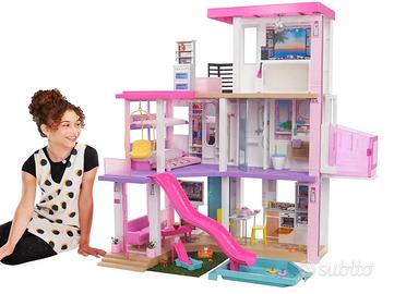 Barbie Casa dei Sogni con ascensore, luci, suoni e