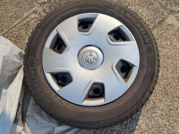 4 ruote + 4 cerchi metallo 185/60R15