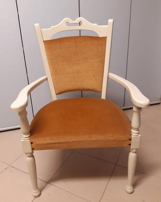 sedia con braccioli