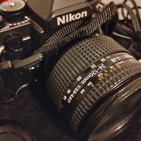 Corredo Nikon DF full frame FF con borsa e lente