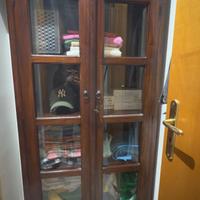 Vetrina in legno con ante im