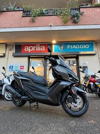 Kymco Downtown 350i GT E5+ - Pronta consegna - Fin
