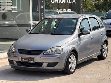 Opel Corsa 1.2i -5porte- perfettamente funzionante