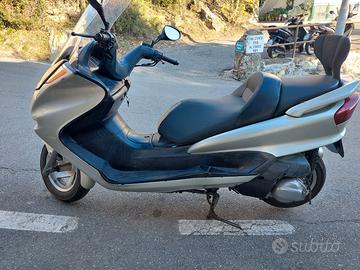 ricambi  Yamaha majesty 250