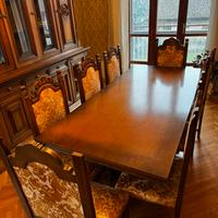 Tavola e sedile antico