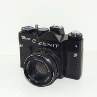 Fotocamera reflex Zenit 12 XP più obiettivo 58 mm