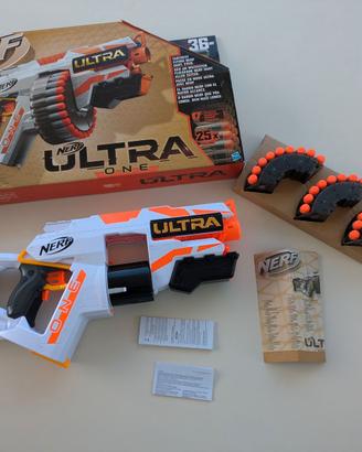 Nerf Ultra One con batterie e scatola