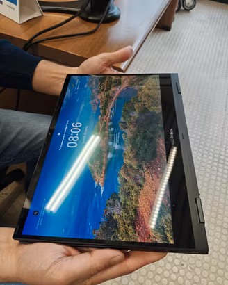 Asus Zenbook flip 13