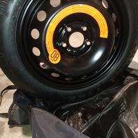 Kit ruota di scorta 125/80R15 PIRELLI 5 fori sacca