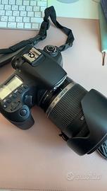 Canon EOS 60D + Obiettivo 18-200