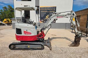 Miniescavatore Takeuchi TB325R