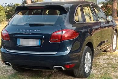 PORSCHE Cayenne - 2010