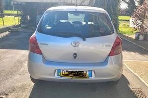 toyota yaris 1000