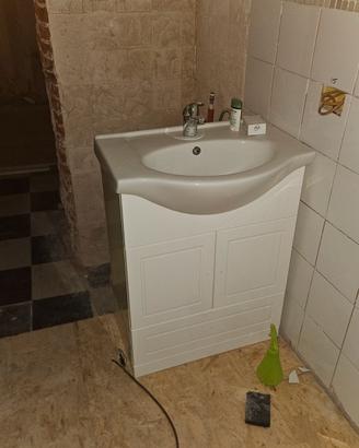 lavabo con mobile nuovo