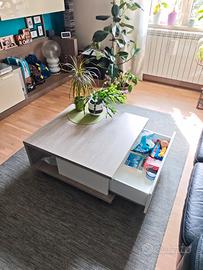 Tavolinetto basso con cassetto