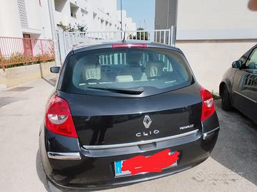 Renault Clio sport  1461 cc diesel anno 2008