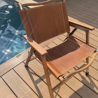 Sedia pieghevole in legno di ciliegio e vera pelle