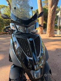 Piaggio MP3 young sport 