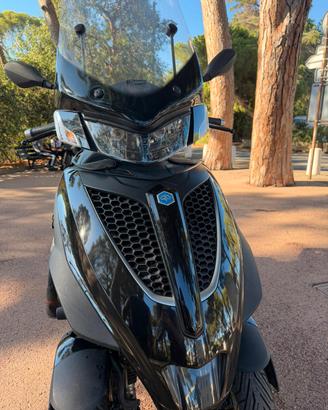 Piaggio MP3 young sport 