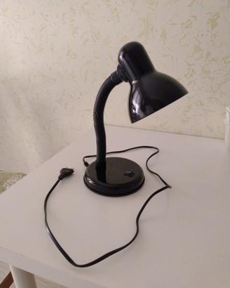 Lume da scrivania o da comodino con lampadina 