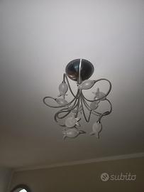 Lampadario e lampada da pavimento 