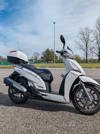 Kymco People 300 