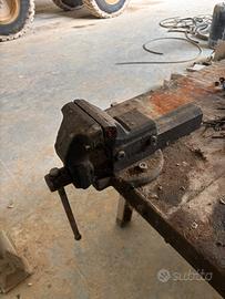 Morsa in ferro Braun apertura 200mm usata