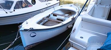 gozzo Lerici vetroresina 