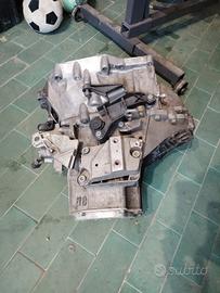cambio manuale 6 marce torsen Peugeot 208 gti bps